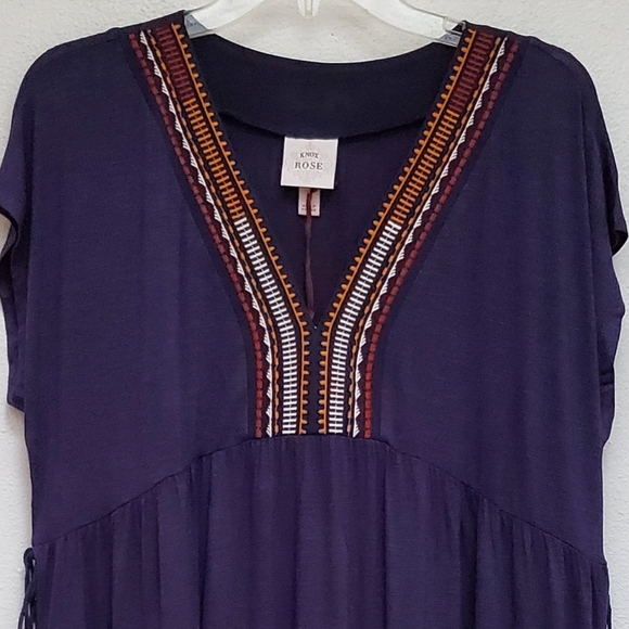 Knox Rose V Neck Navy Blue Short Sleeves Top - Picture 3 of 10